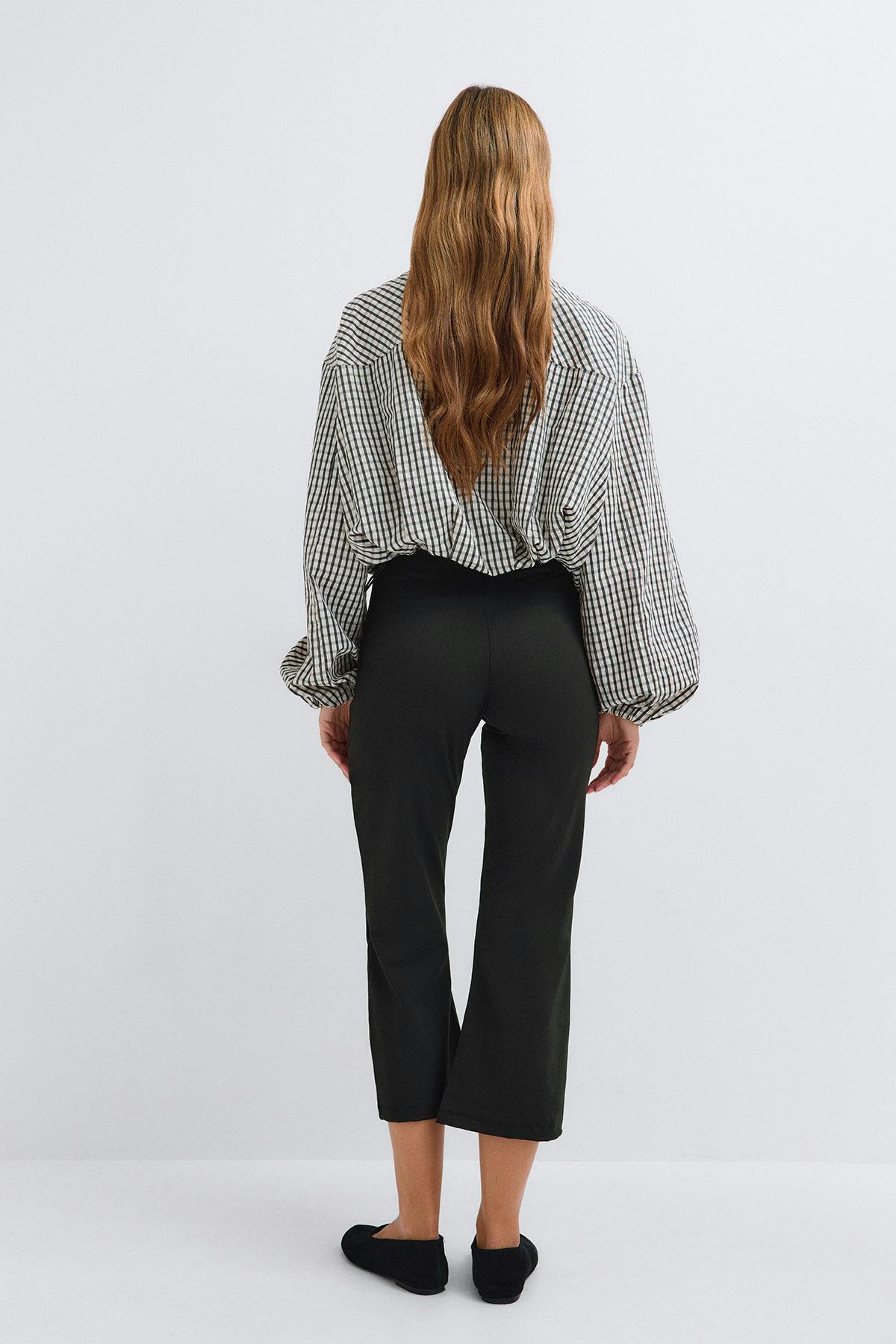 Kick flare trousers