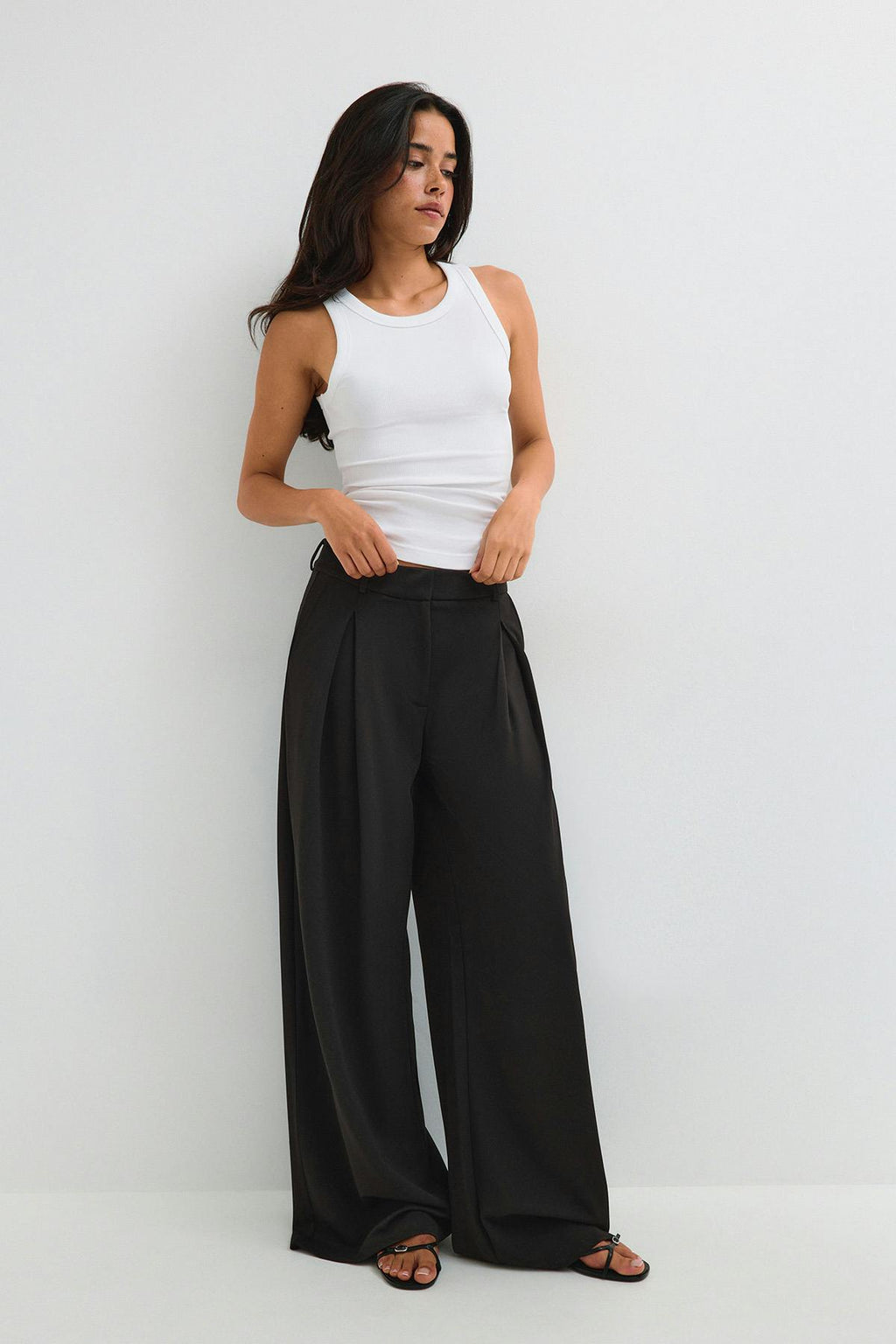 Tall tailored pleated trousers