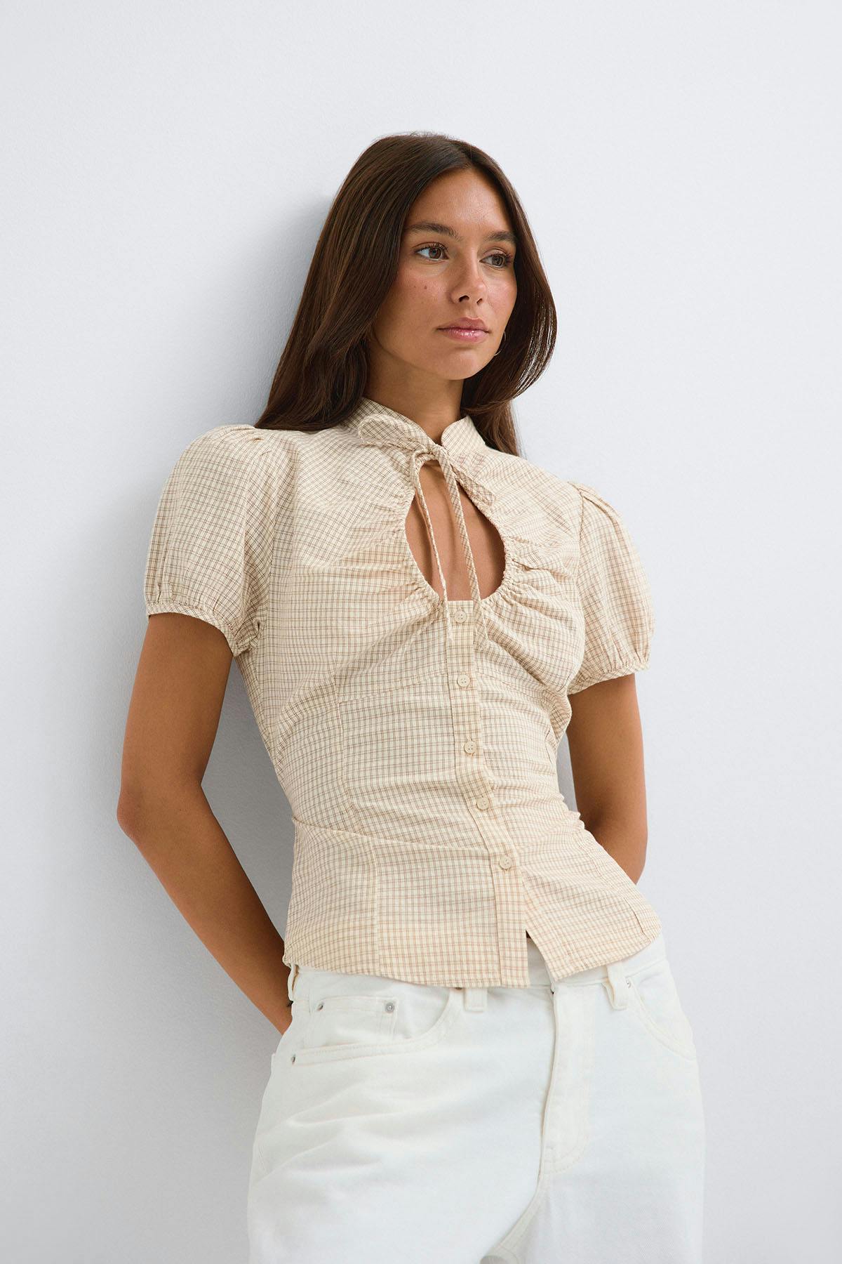 Structured keyhole blouse