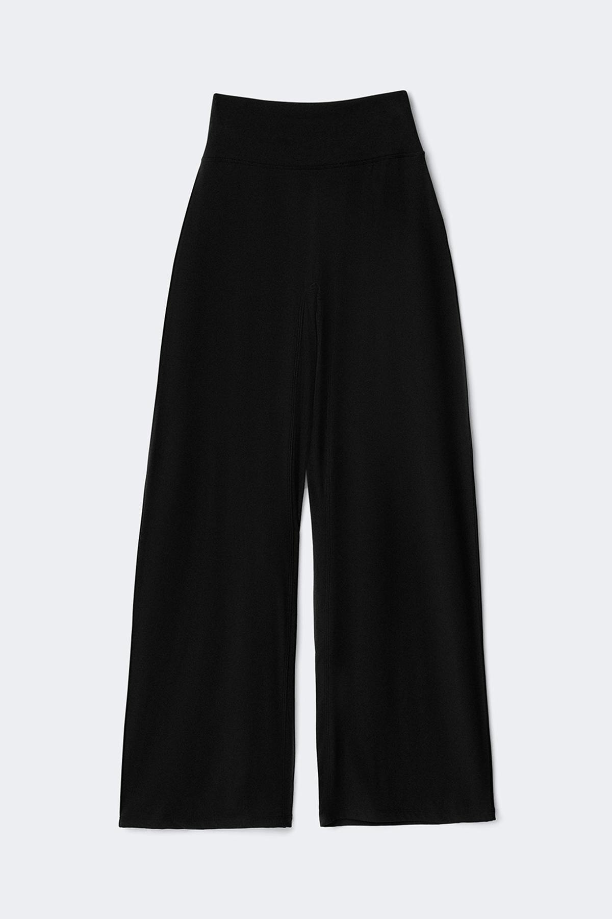 Wide yoga trousers