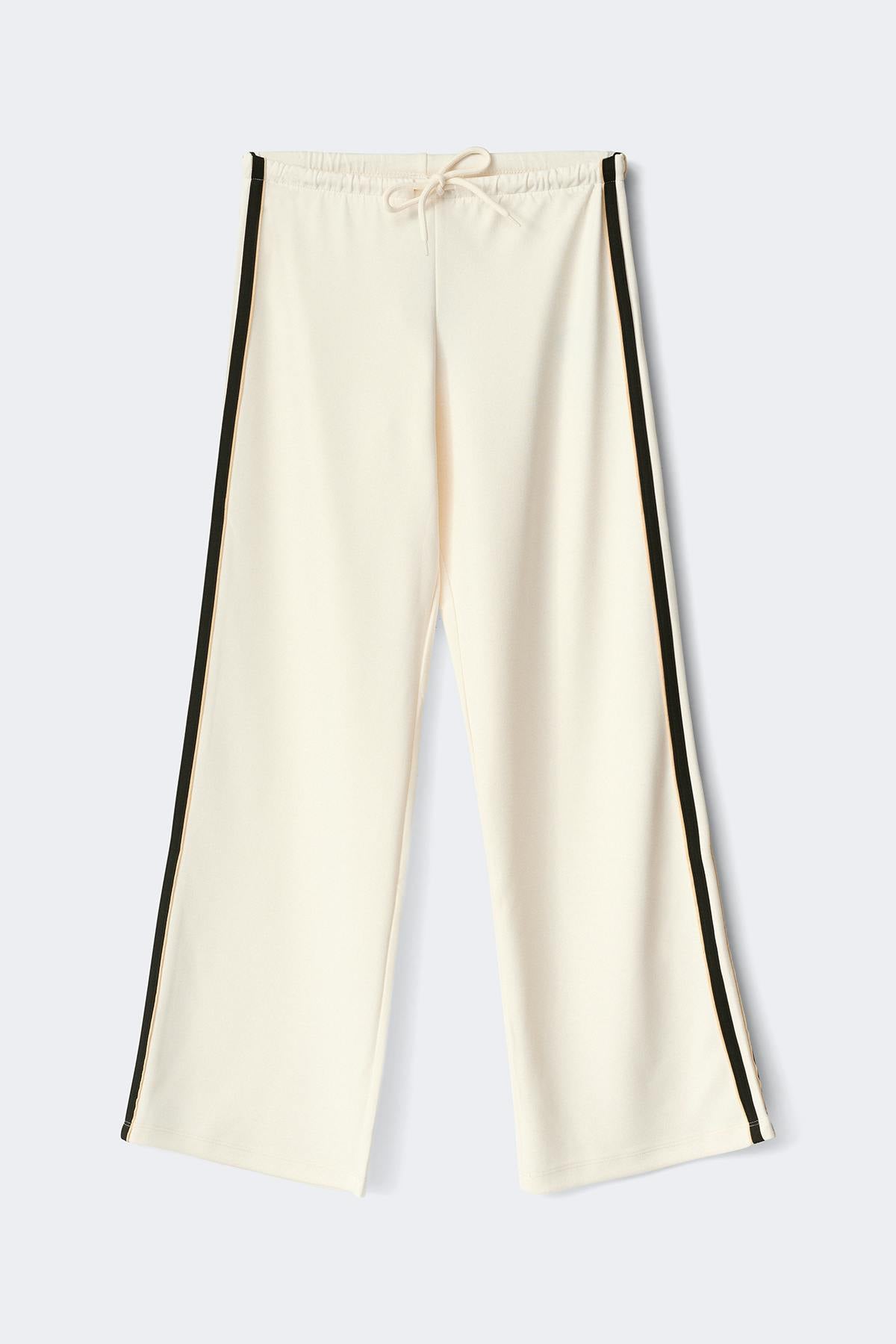 Sporty straight trousers