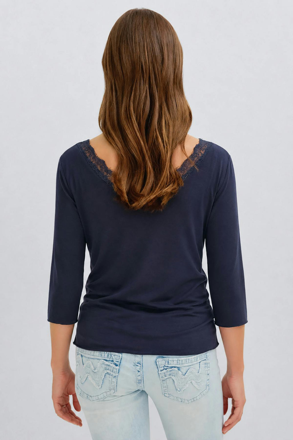 Y lace quarter sleeve top