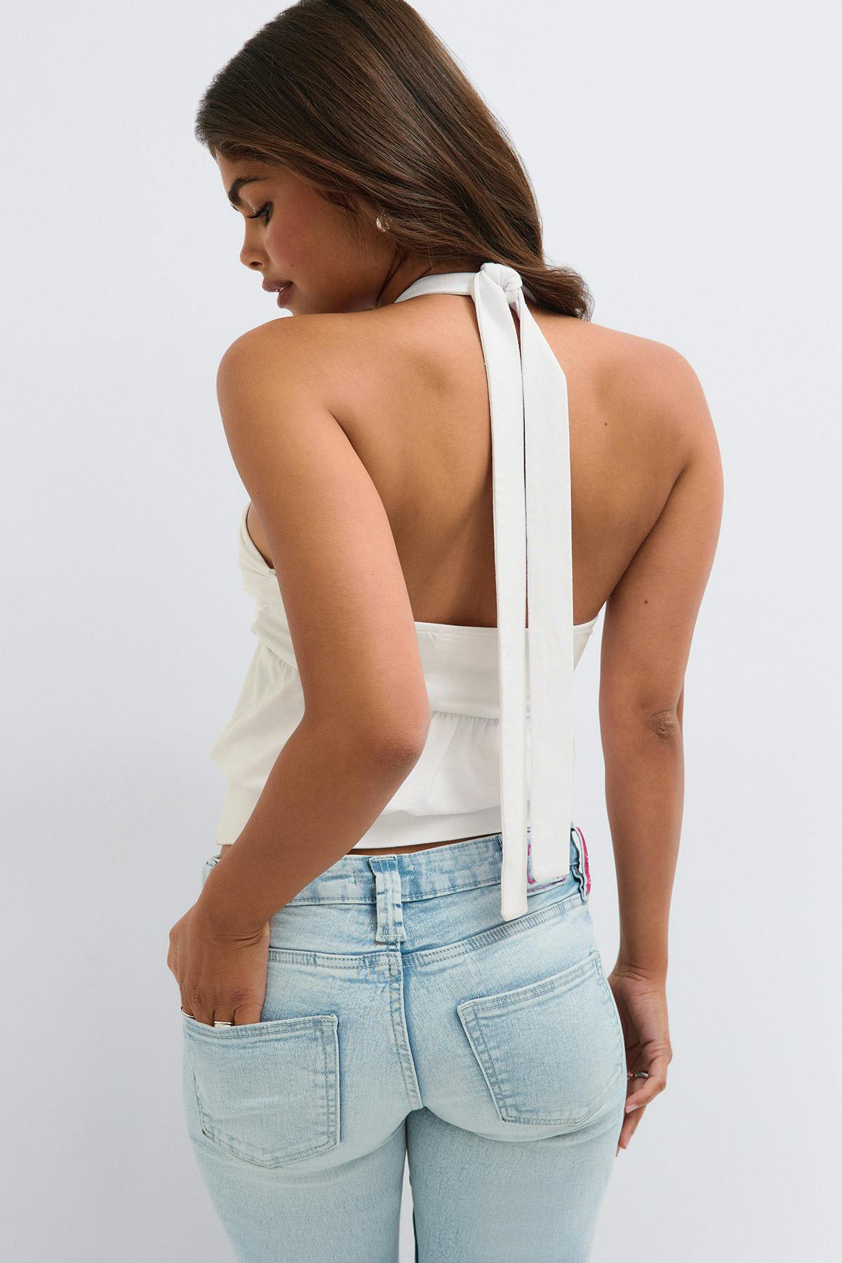 14+ halterneck top