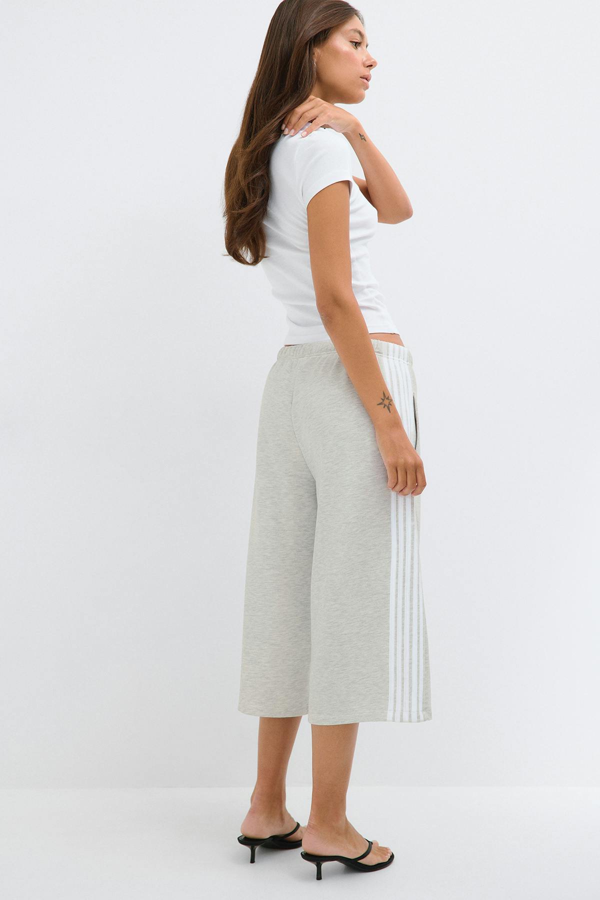 Bermuda sweat shorts
