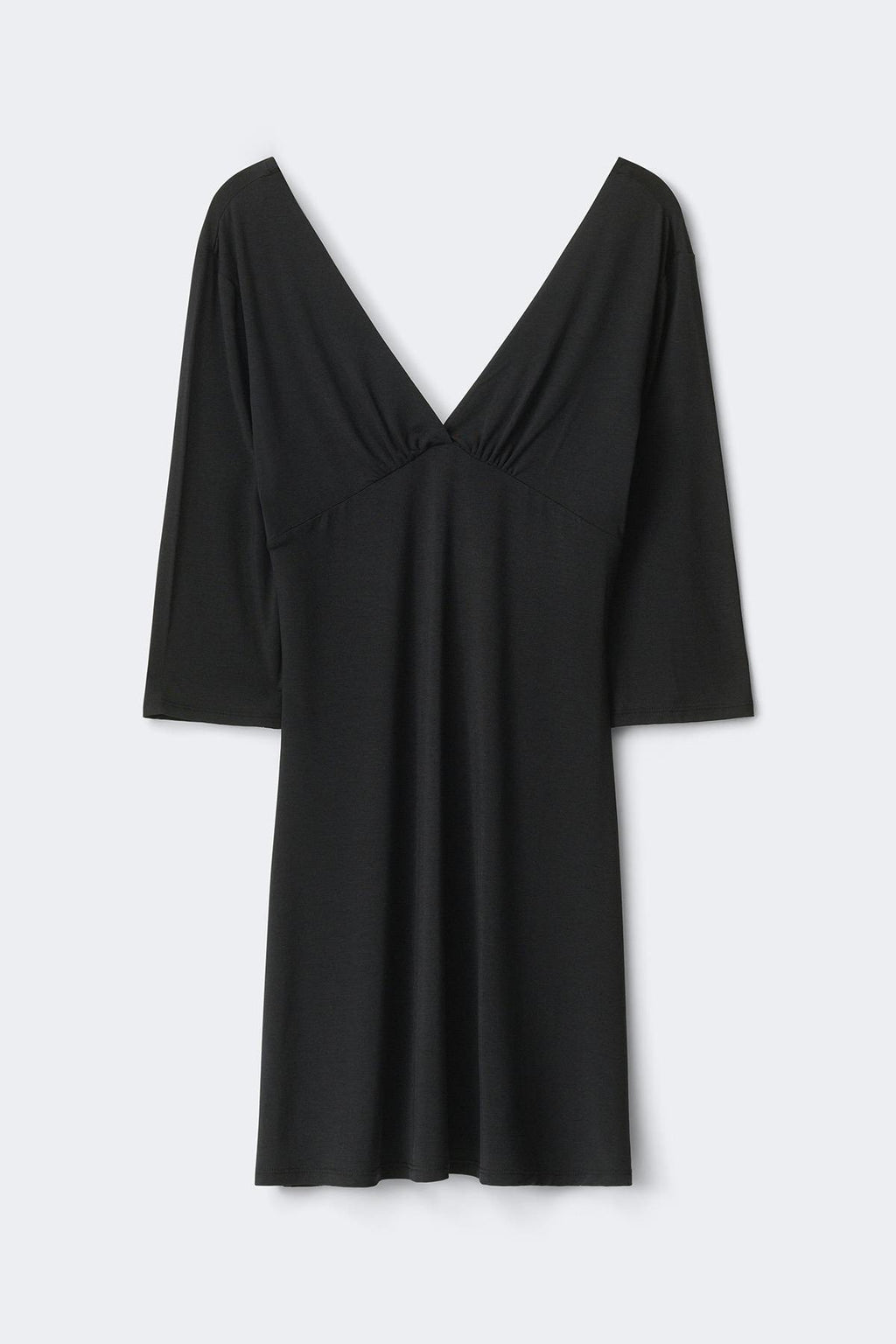 V-neck quarter sleeve dress