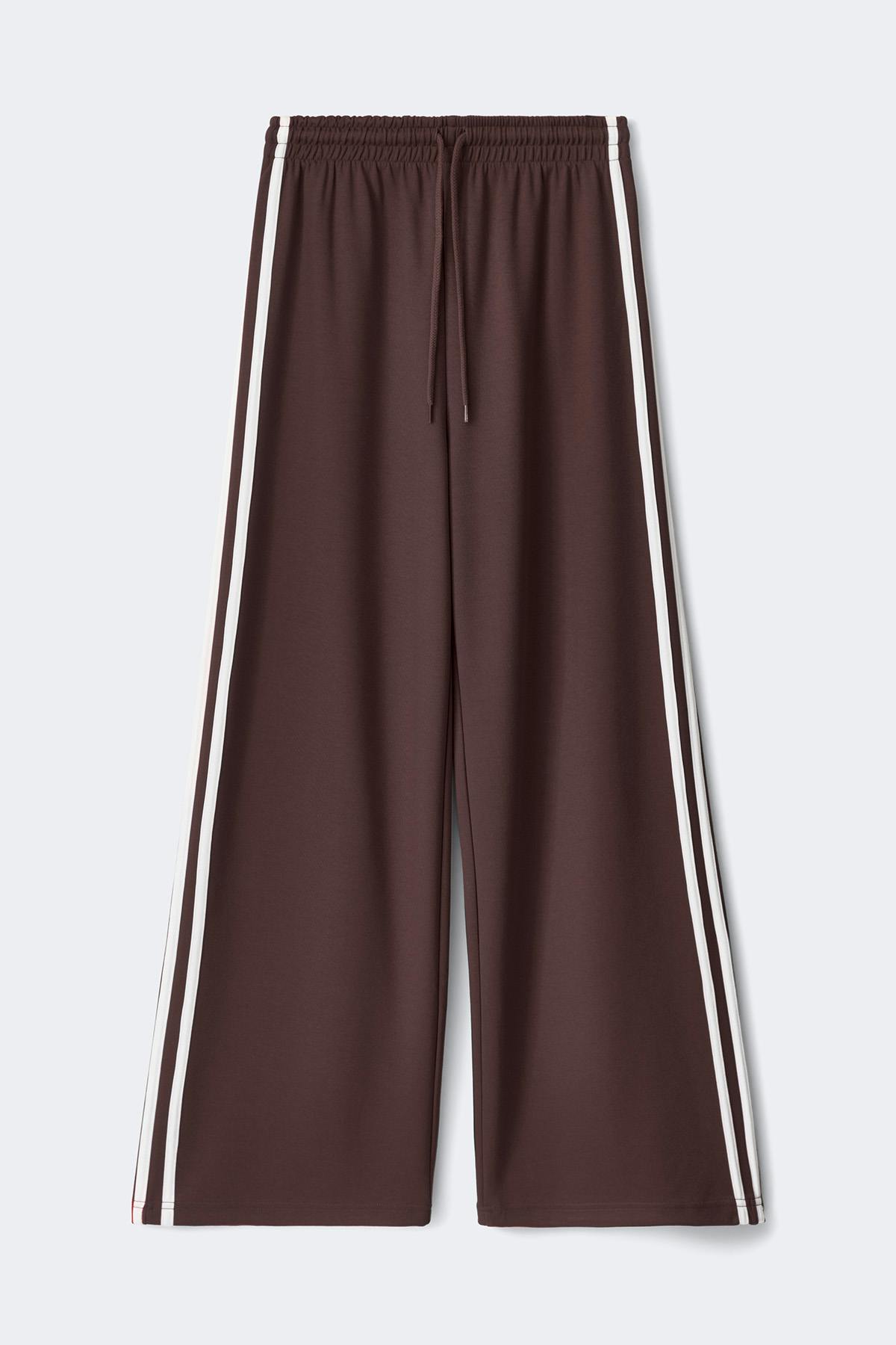 Sporty wide trousers