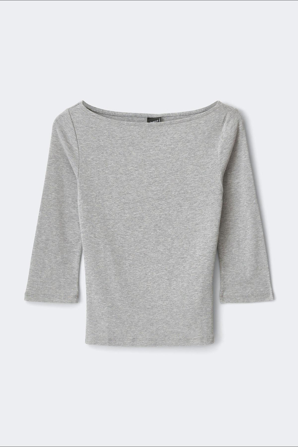 Quarter sleeve boatneck top