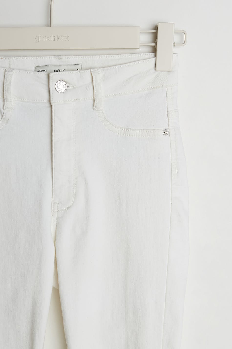 high waist jeans