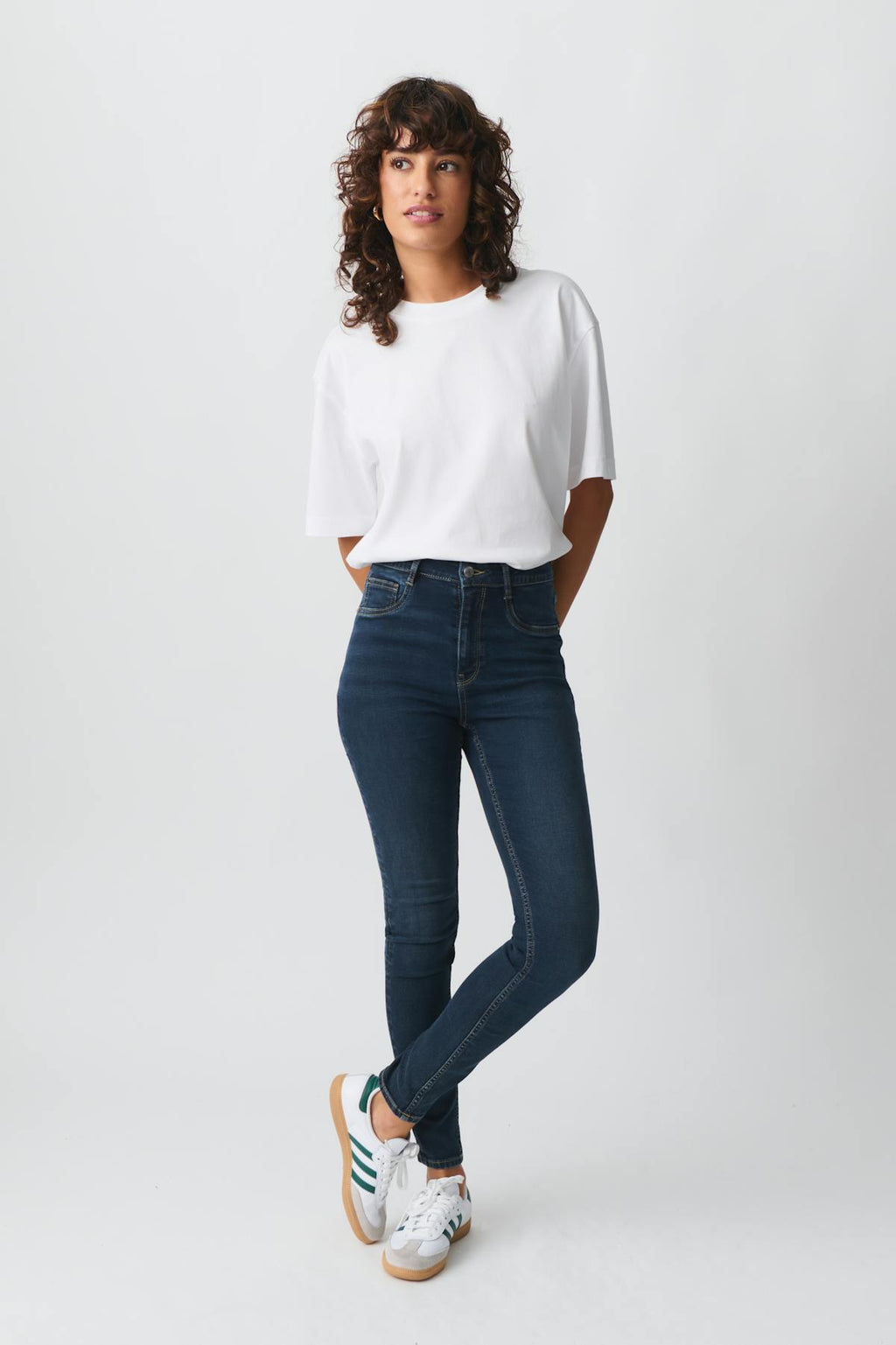 high waist jeans