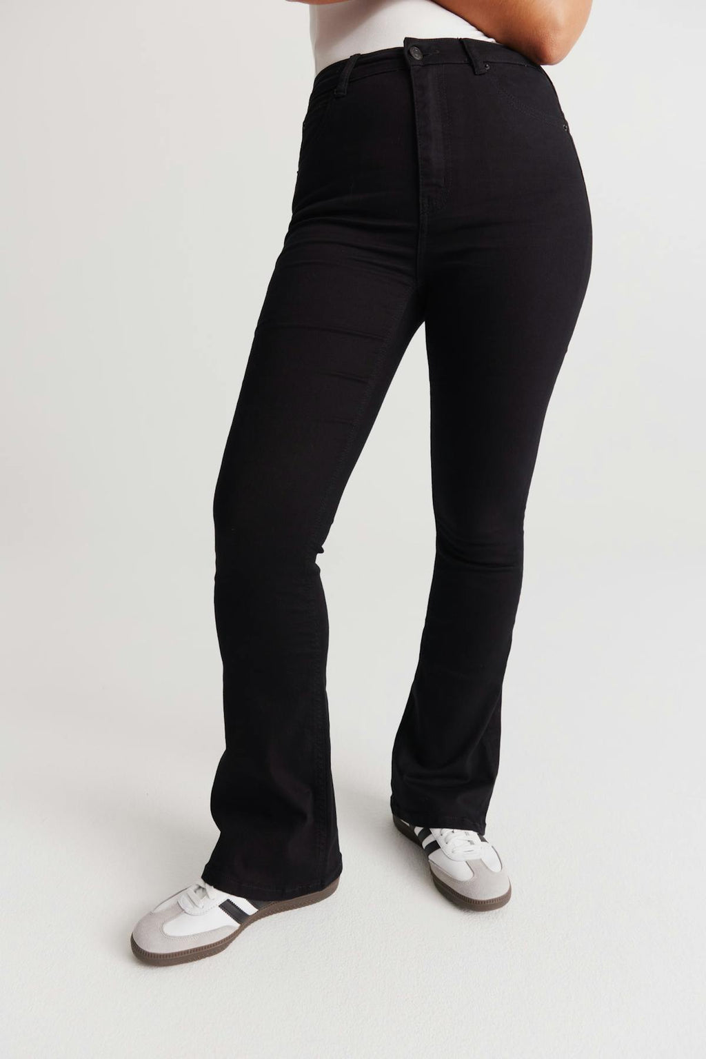 bootcut jeans