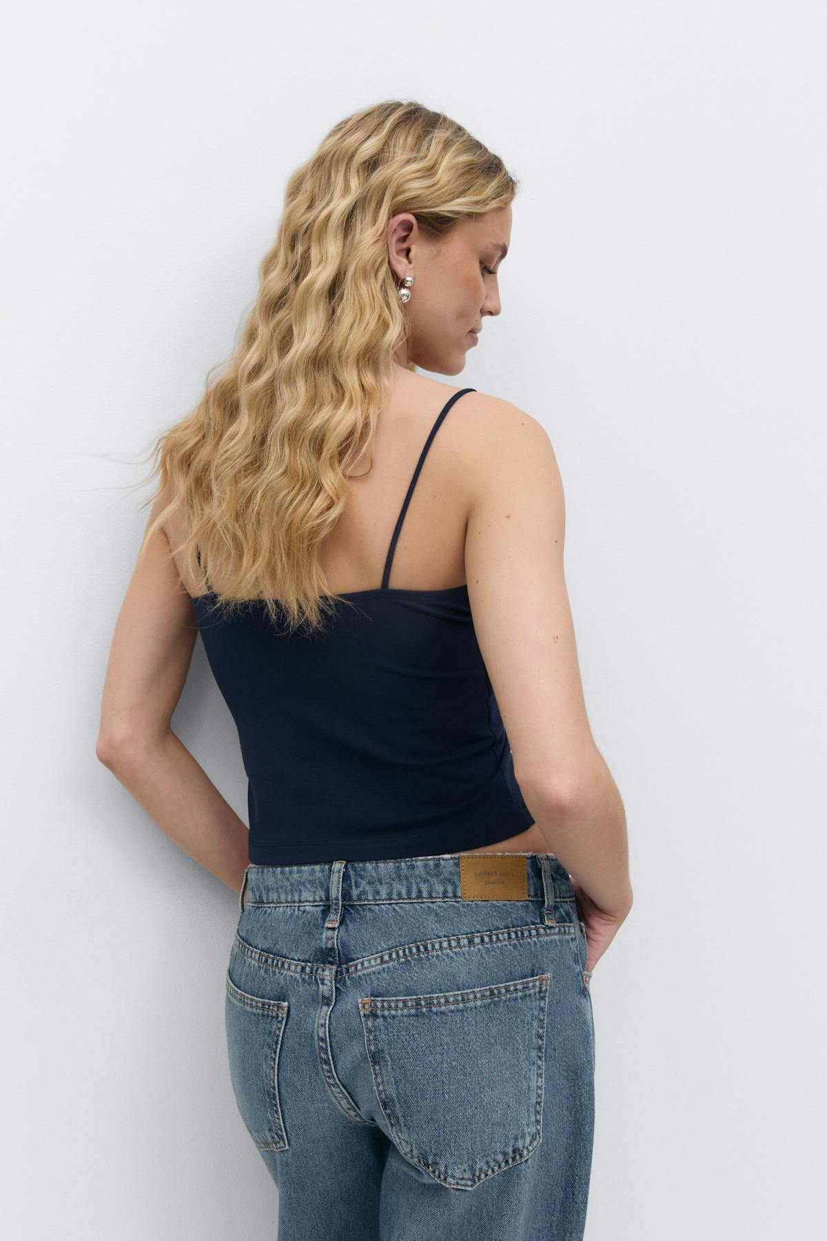 spaghetti strap singlet
