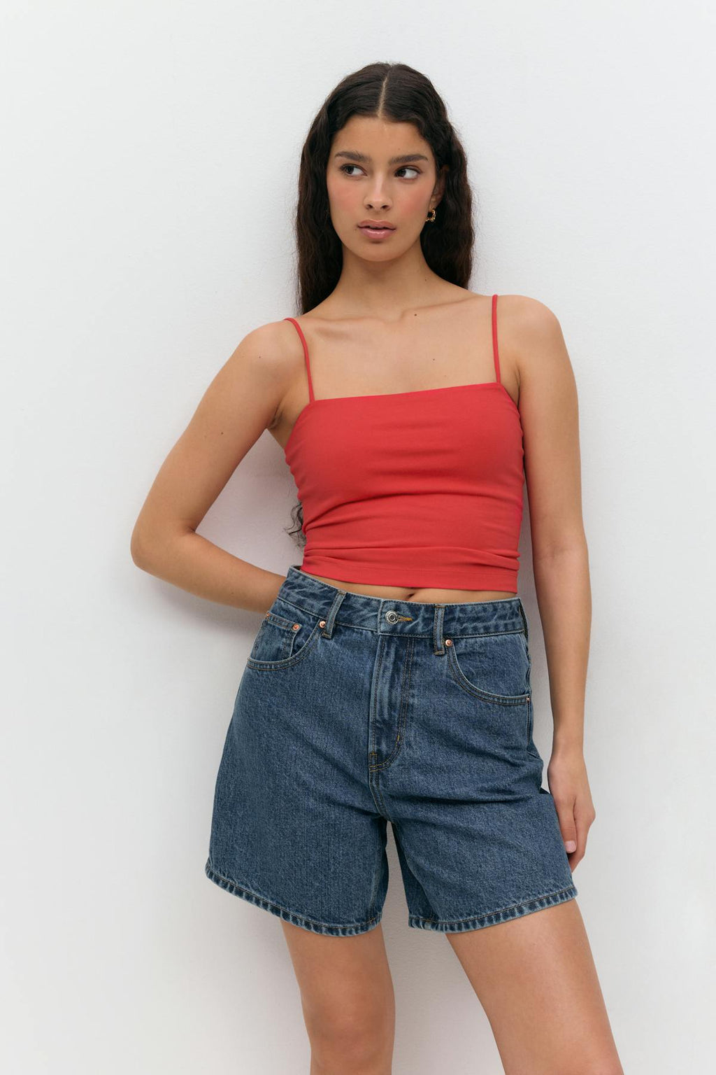 spaghetti strap singlet