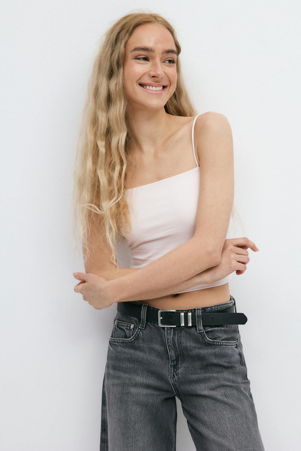 spaghetti strap singlet