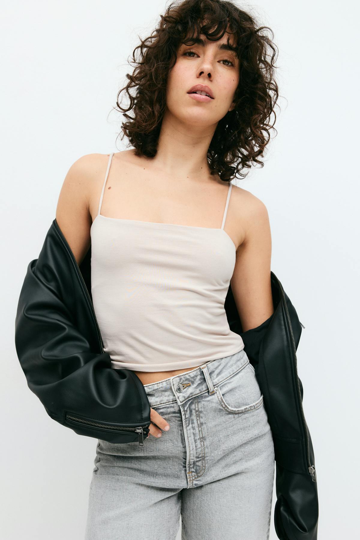 spaghetti strap singlet