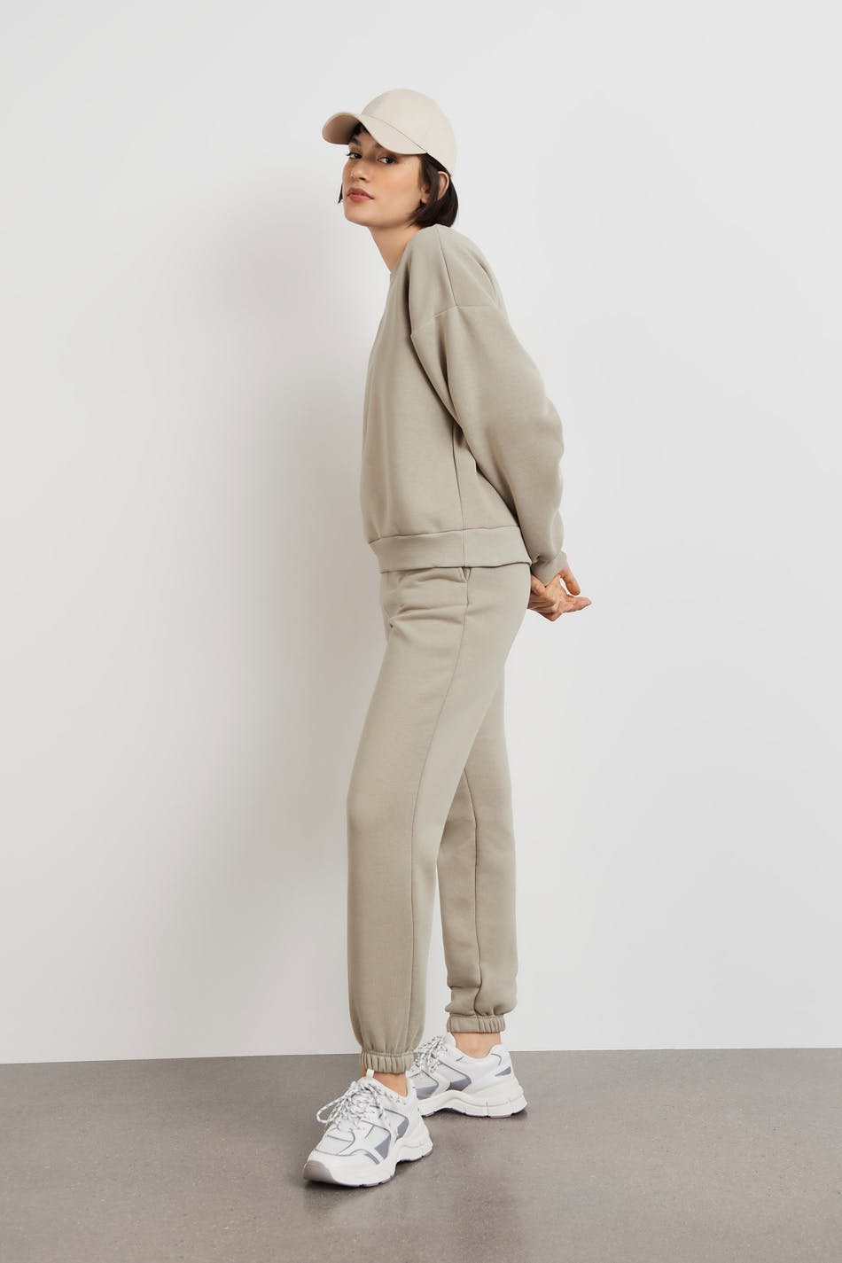 Basic sweatpants