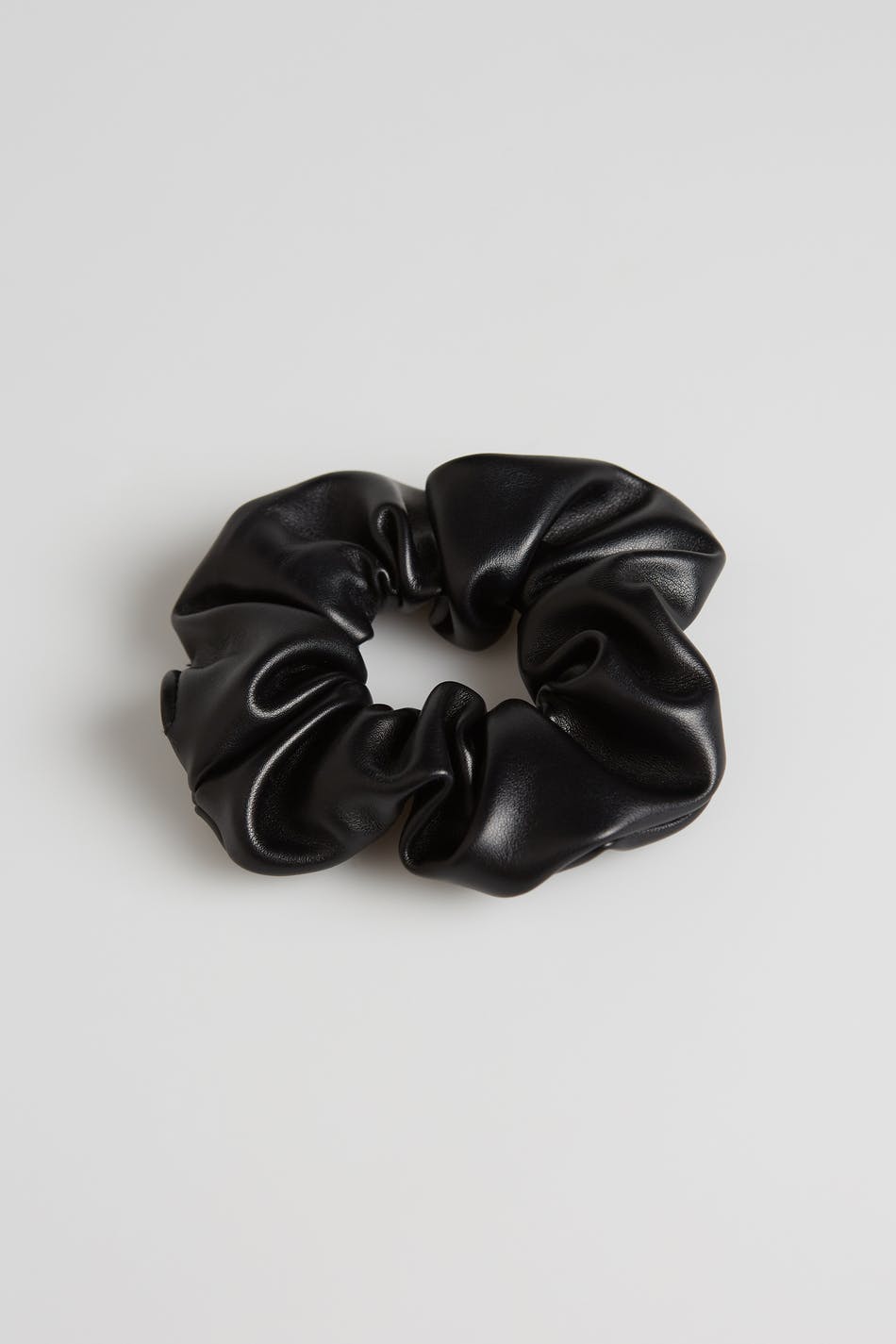 Emilia pu scrunchie