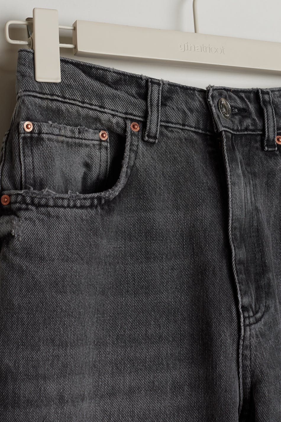 high waist jeans
