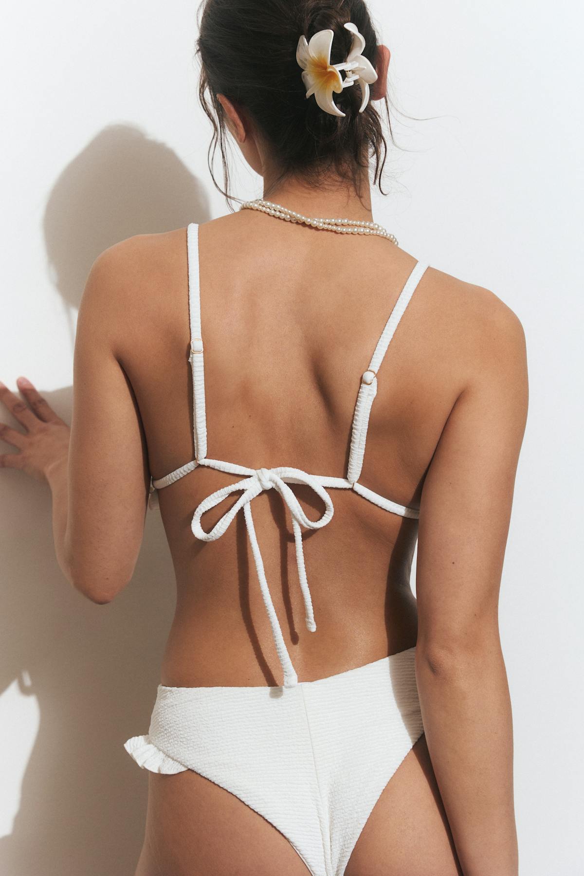 Bikini frill top