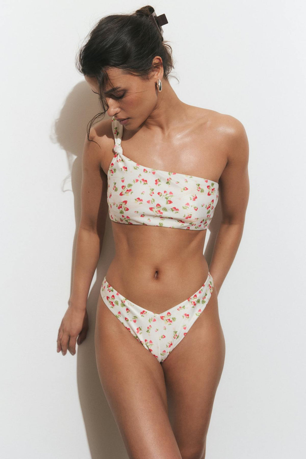 One shoulder bikini top