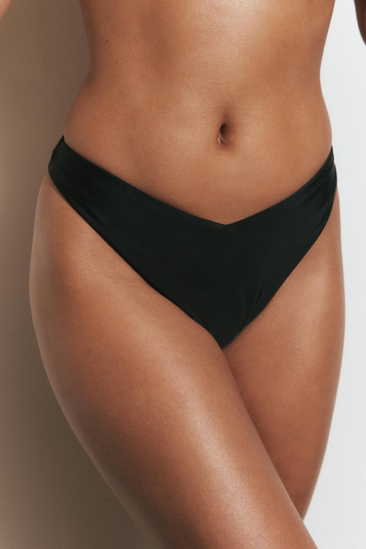 High bikini thong