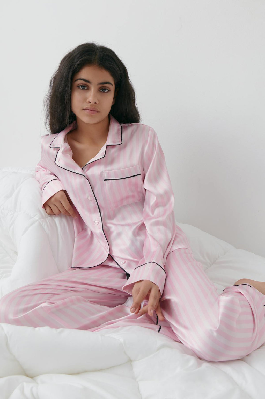 Satin set