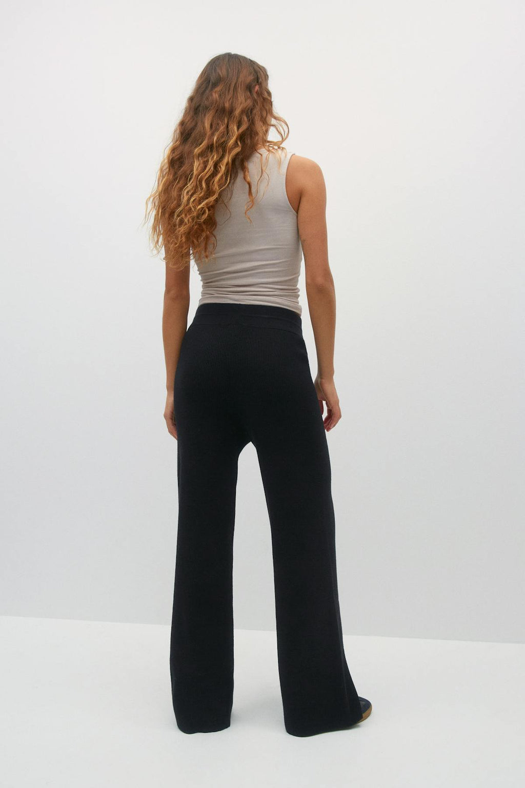 Knitted trousers