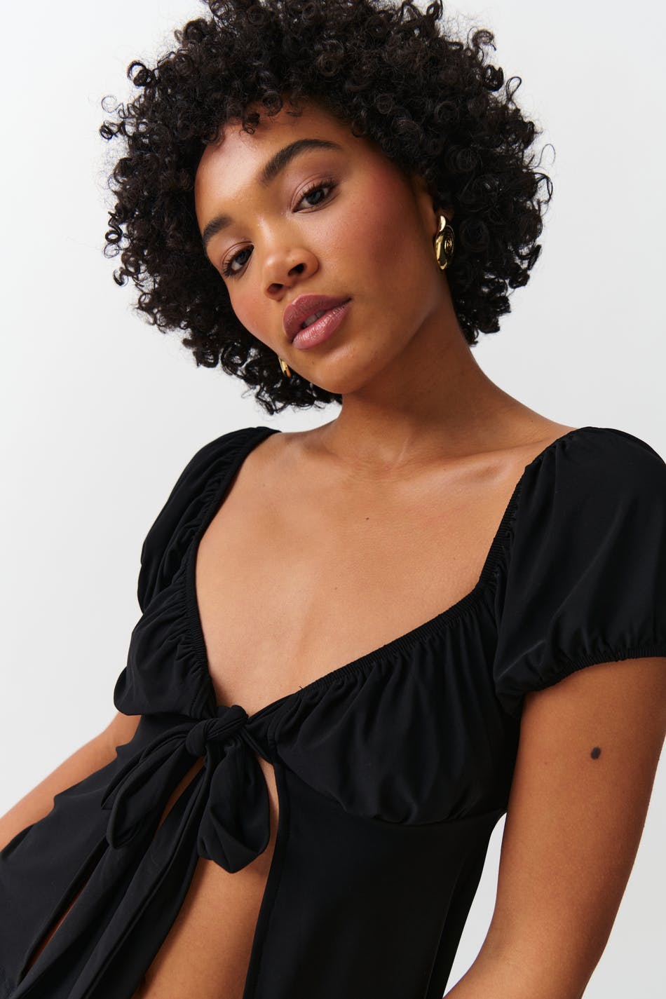 Tie top