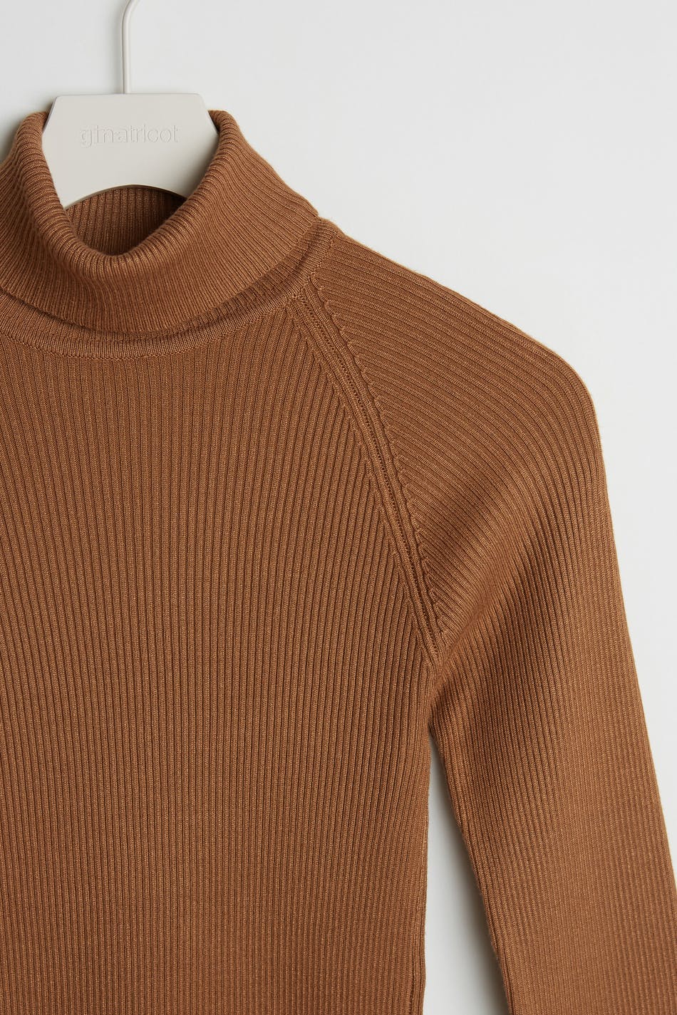 Sigrid knitted top